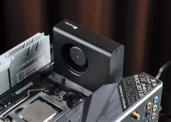 M.2 cooler will help keep PCIe Gen 4 / Gen 5 SSD temps down