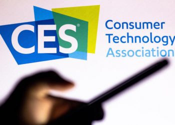 Amazon, Meta, T-Mobile and other companies drop out of CES 2022