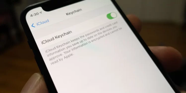 How to Manage Passwords on Apple Free iCloud Keychain Service