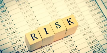5 Reasons to Stop Using Spreadsheets to Manage Risk