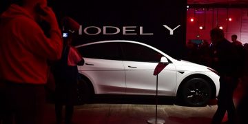 Tesla introduces new AMD chip, 12v Li-ion battery in some vehicles