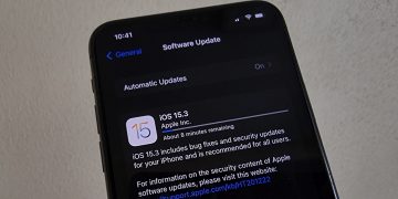 iOS 15.3 update patches serious iPhone security flaws and fixes bugs