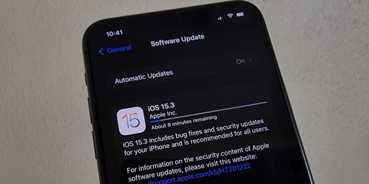 iOS 15.3 update patches serious iPhone security flaws and fixes bugs