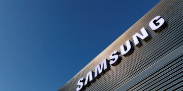 Samsung built a fingerprint security chip for payment cards, employee IDs and more