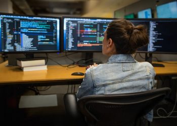 Deep Look Into 13 Data Scientist Roles and Their Responsibilities