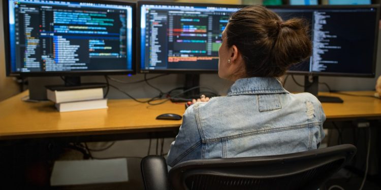 Deep Look Into 13 Data Scientist Roles and Their Responsibilities
