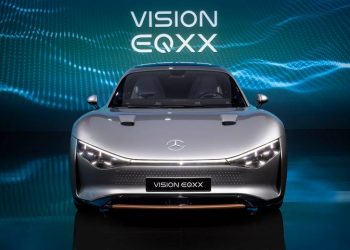 Mercedes-Benz boasts 620-mile range for its latest EV concept