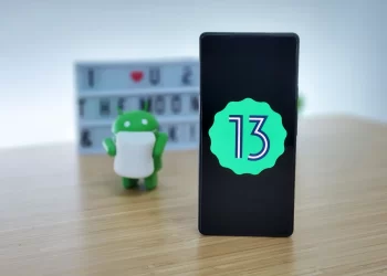 The first Android 13 developer preview is here