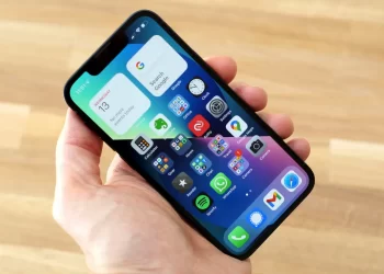 Serious iPhone Warning Issued For A Billion Apple Users