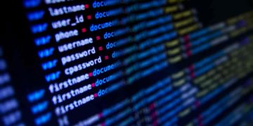 Data Leak Exposes IDs of Airport Security Workers