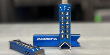 iStorage datAshur SD flash built-in microSD card reader
