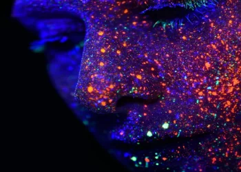 The danger of AI micro-targeting in the metaverse