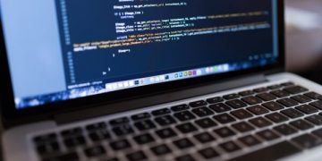 A Flask Web App for Automatic Text Summarization Using SBERT