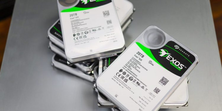 Seagate Exos X20 20TB Enterprise HDD