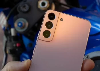 Samsung’s One UI 4.1 update adds S22 camera features to older flagships