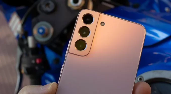 Samsung’s One UI 4.1 update adds S22 camera features to older flagships