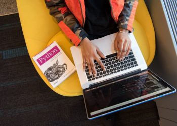 How to Manage Multiple Inheritance in Python