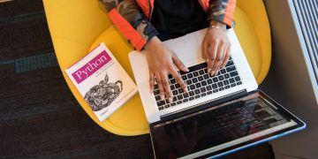 How to Manage Multiple Inheritance in Python