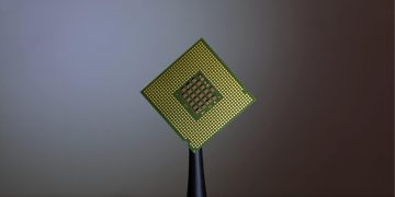 Intel, AMD, Arm warn of new speculative execution CPU bugs