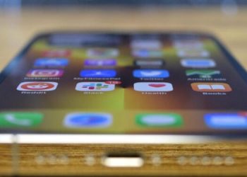 Scammers are using Apple’s own tools to install malware on your iPhone