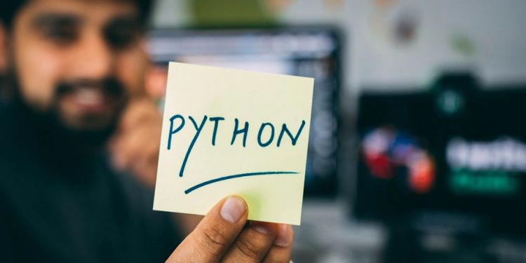 4 Ways to Convert an Integer to a String in Python