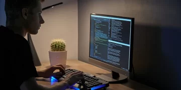 Operating on the Pandas DataFrame in Python