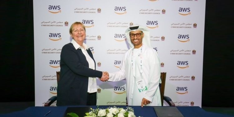 UAE CSC Signs an MoU with AWS for its Cloud Adoption Services