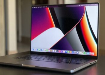 MacBook Pro owners warn macOS 12.3 is bricking some computers