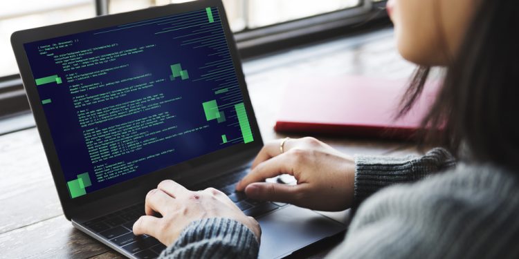 Skillsoft and iamtheCODE to Help Train Women Coders