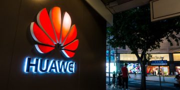 Huawei to Roll Out 43,000kms Fiber Cable in Kenya