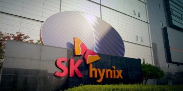 SK hynix and Solidigm P5530 SSD Announced