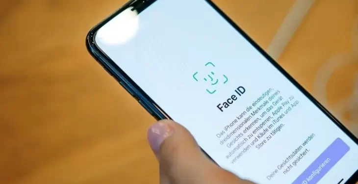 Apple can now repair Face ID on iPhone X without replacing the device