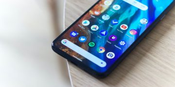 Google Android 14 Codename is ”Android U” or ”Upside Down Cake”