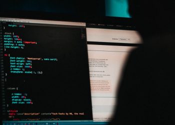 US Academic Credentials Displayed in Public and Dark Web Forums