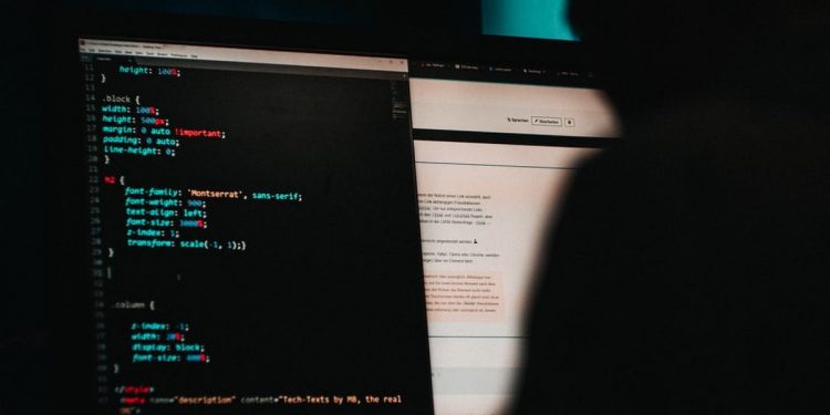 US Academic Credentials Displayed in Public and Dark Web Forums