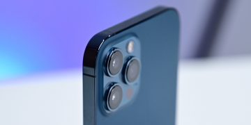 Apple Reveals Radical New iPhone Camera Tech