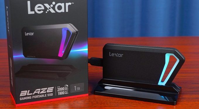 Lexar Announces 2 GB/s SL660 BLAZE Portable SSD