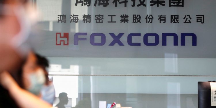 Foxconn predicts more stable supply chain in the second half of 2022