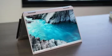 Dell Is Coming After Microsoft With A Detachable XPS 2-in-1