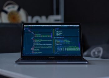 Python | Generate test datasets for Machine learning