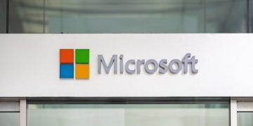 Microsoft emergency updates fix Windows AD authentication issues