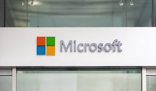 Microsoft emergency updates fix Windows AD authentication issues