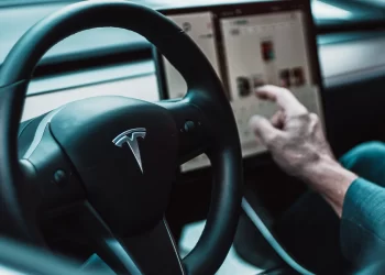 Hackers can steal your Tesla Model 3, Y using new Bluetooth attack