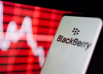 BlackBerry revenue tops estimates on auto, cybersecurity tech demand