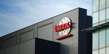 TSMC Forecasts 30 Percent Increase in Sales for 2022