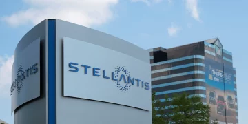 Stellantis Unit Pleads Guilty, Will Pay $300M in U.S. Diesel Probe