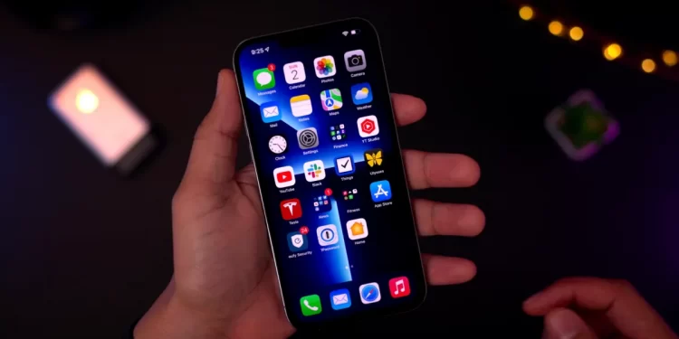 BOE resumes production of iPhone 13 OLED panels ahead of iPhone 14