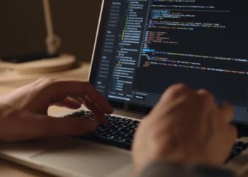 ScheduledThreadPoolExecutor in Python