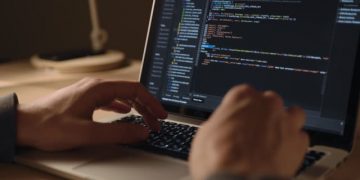 ScheduledThreadPoolExecutor in Python