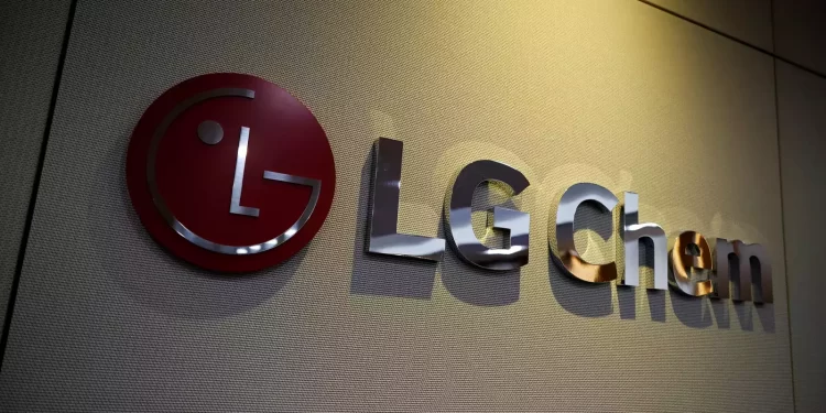 LG Energy Solution to supply batteries to Japan’s Isuzu Motors
